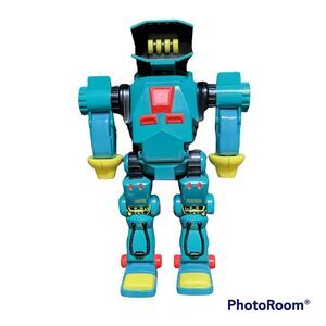 Vintage 1992 Lewis Galoob Toys Robot Action Figure ZBOT Tranzor